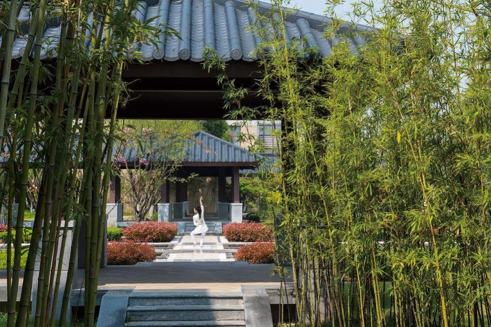 Jinling Riverside Hotel Nanjing  Exterior photo